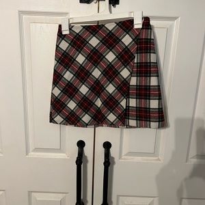 BNWT plaid Hollistet Skirt